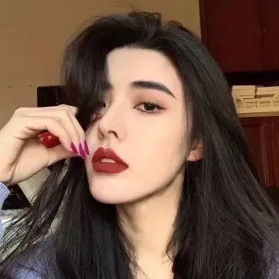 孤楼求生封面